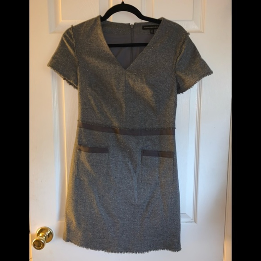 Banana Republic Short Sleeve Dress Petite 00.
